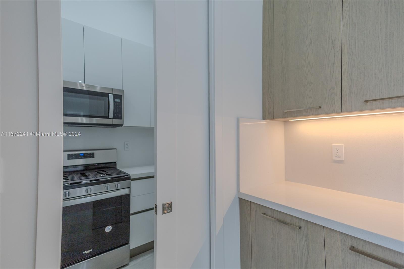 ESTATES AT SUNSET - Residential