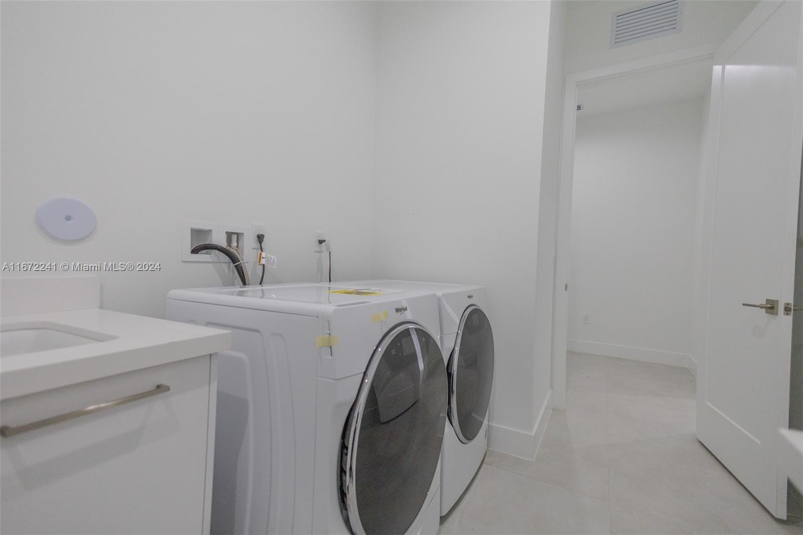 ESTATES AT SUNSET - Residential