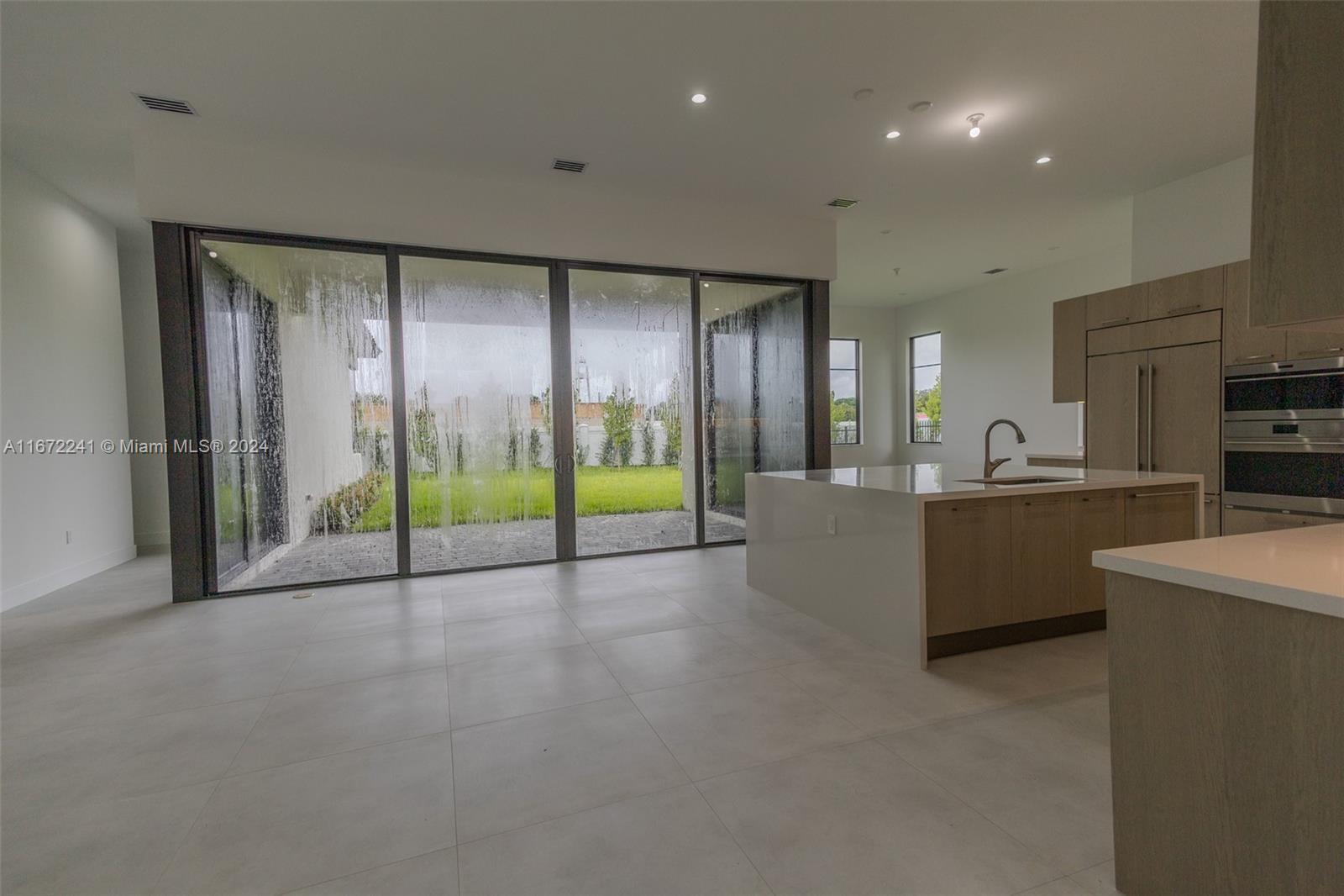 ESTATES AT SUNSET - Residential