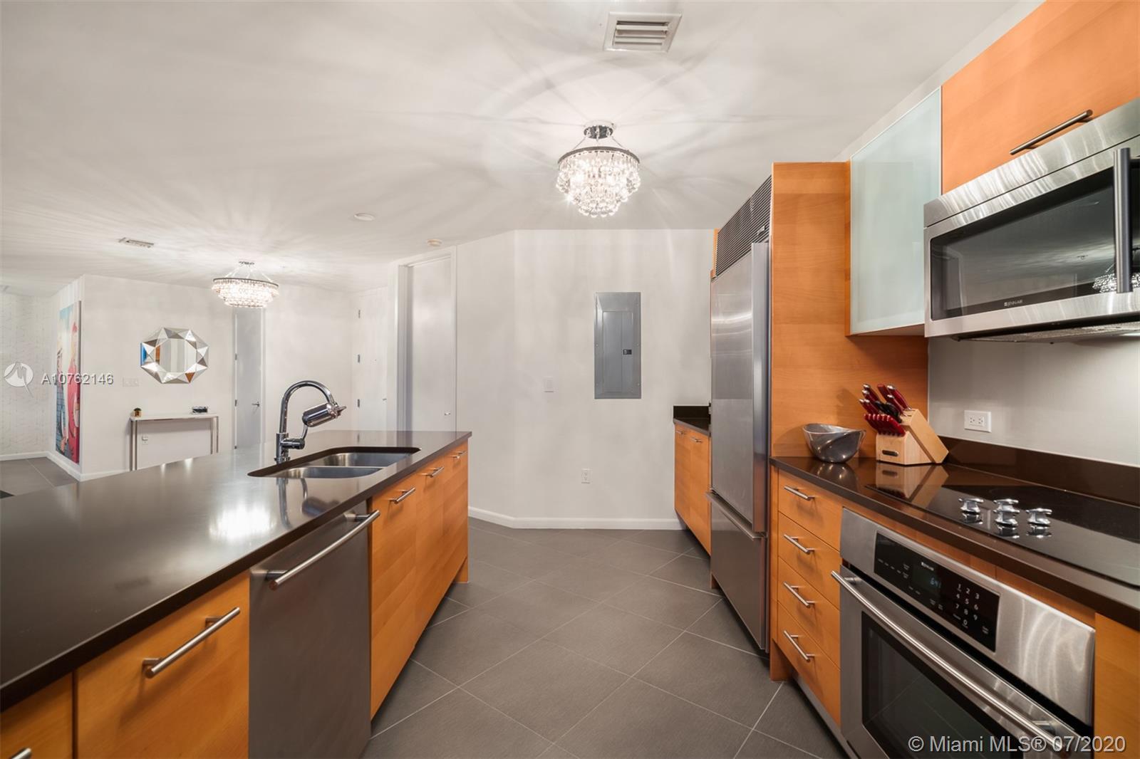 FOUR MIDTOWN MIAMI CONDO - Residential