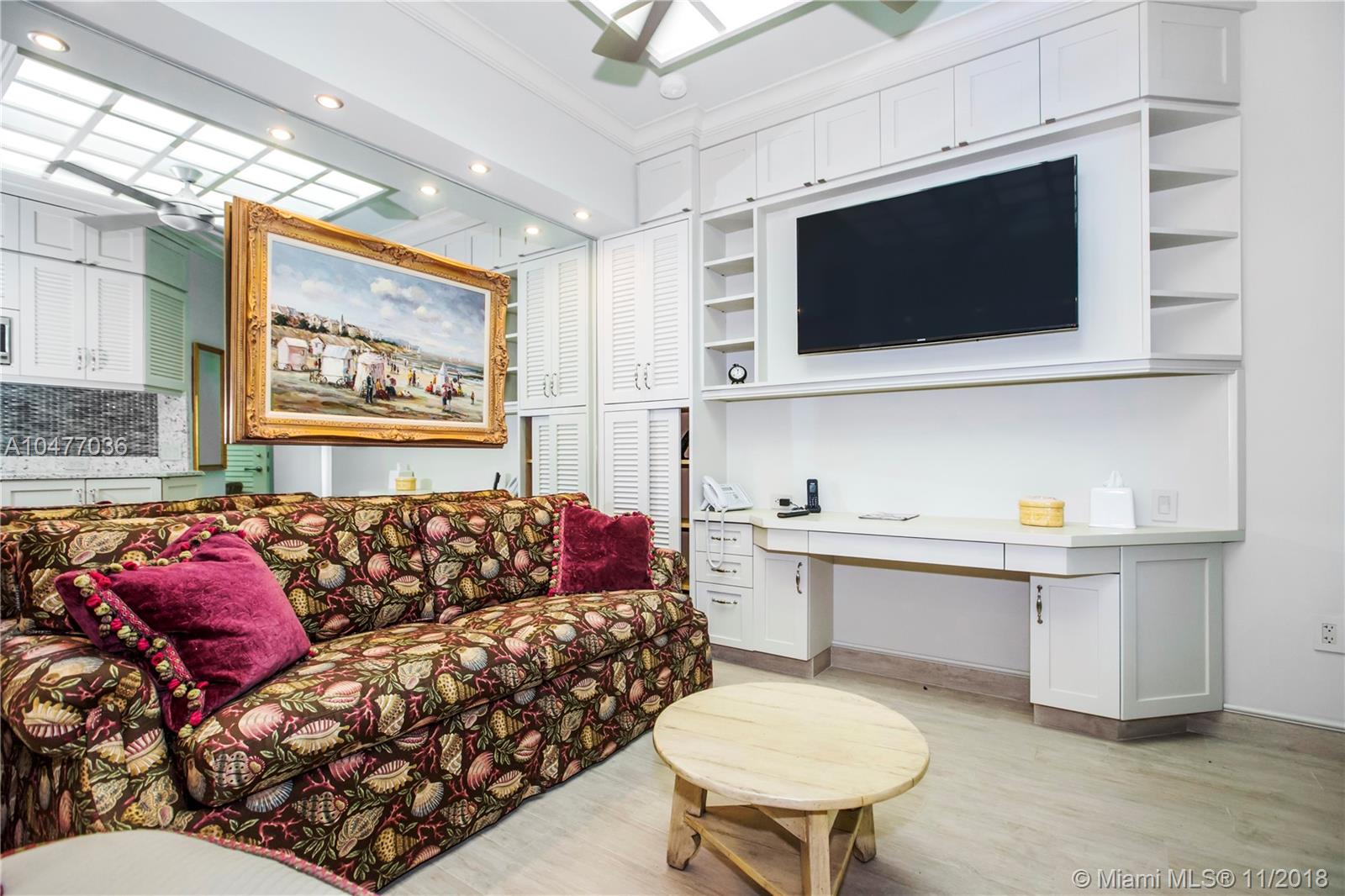 THE PALACE AT BAL HARBOUR - Residential