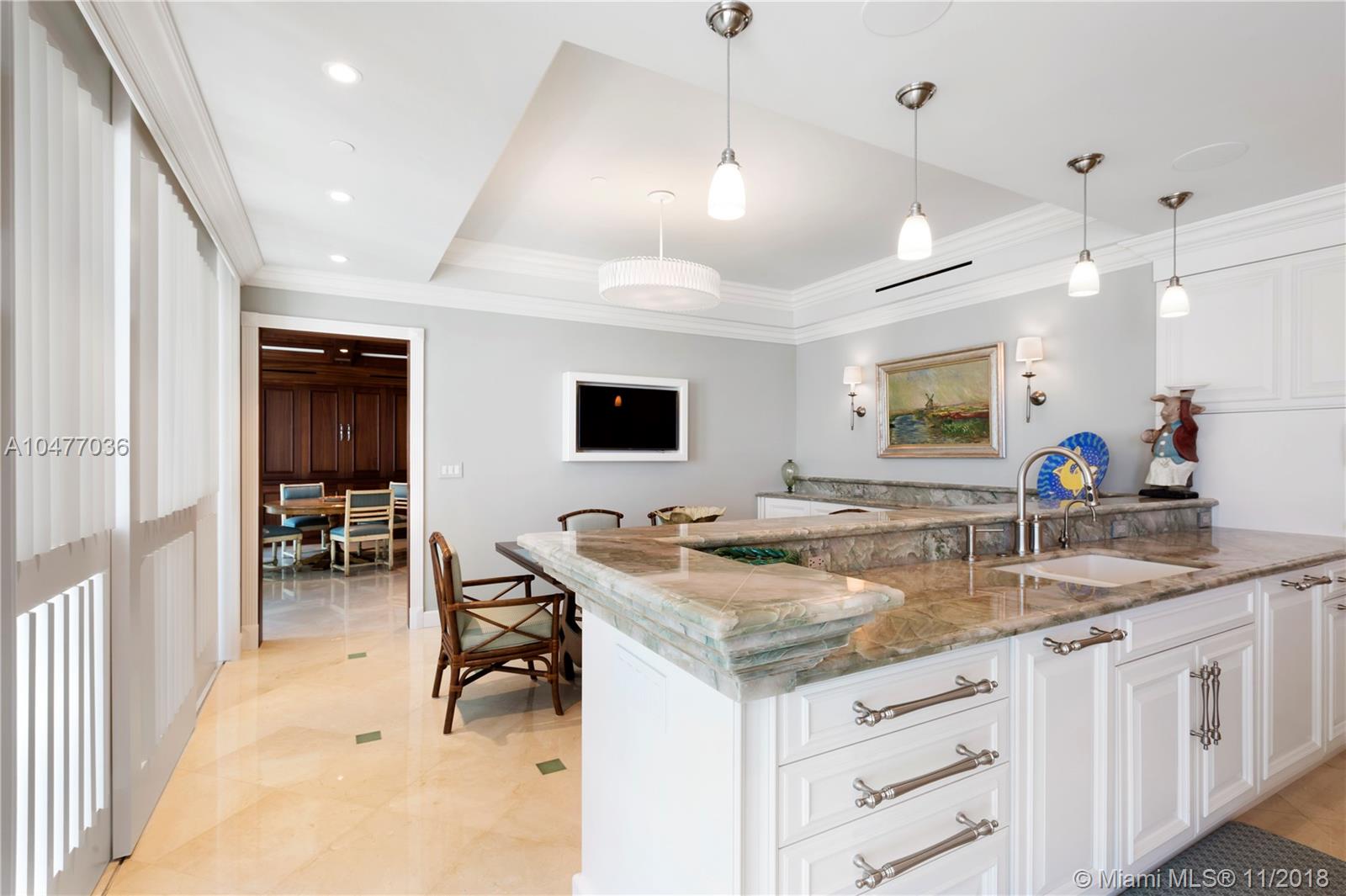 THE PALACE AT BAL HARBOUR - Residential