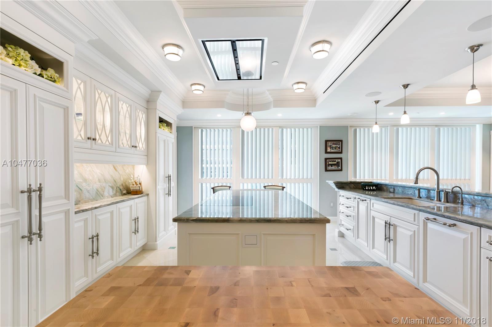 THE PALACE AT BAL HARBOUR - Residential