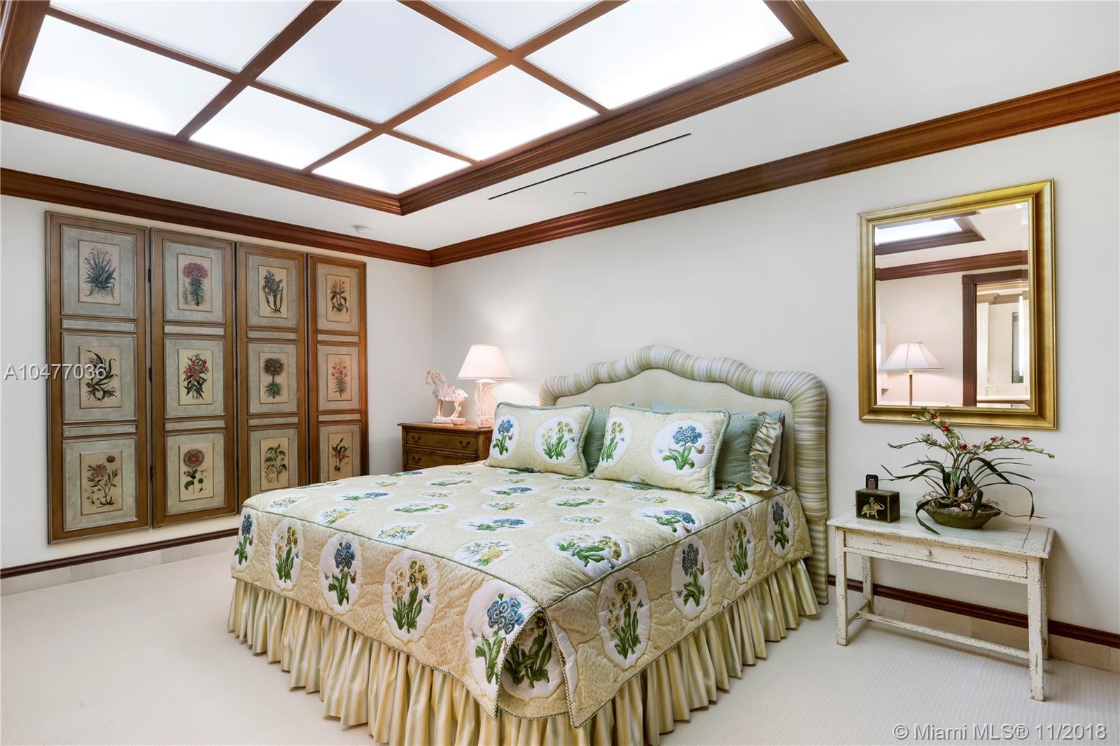 THE PALACE AT BAL HARBOUR - Residential