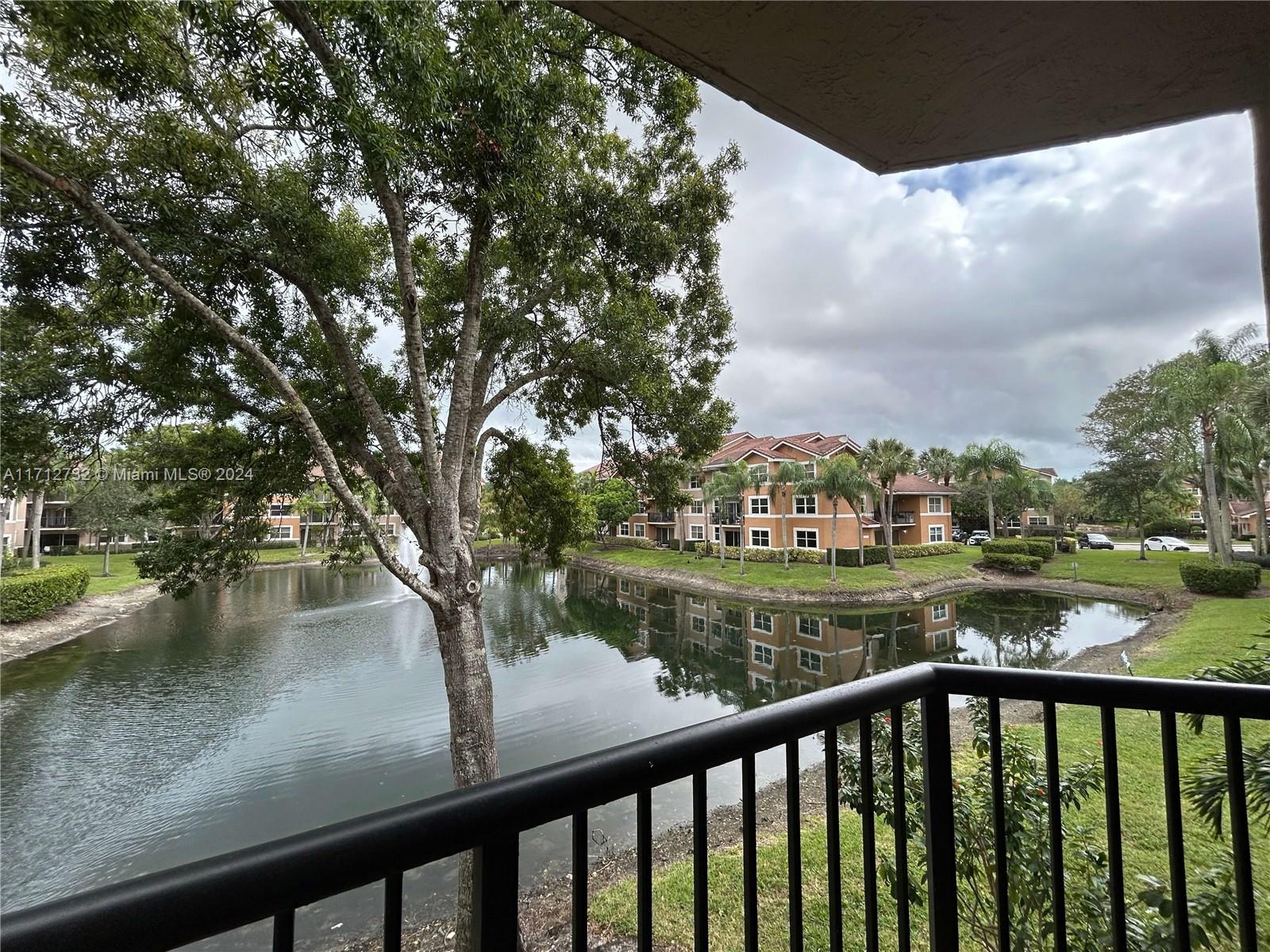 EDGEWATER CONDO - Residential Lease