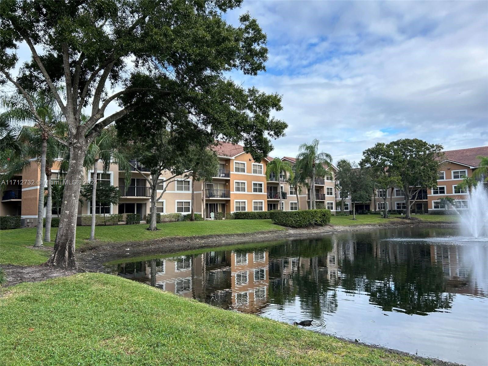 EDGEWATER CONDO - Residential Lease