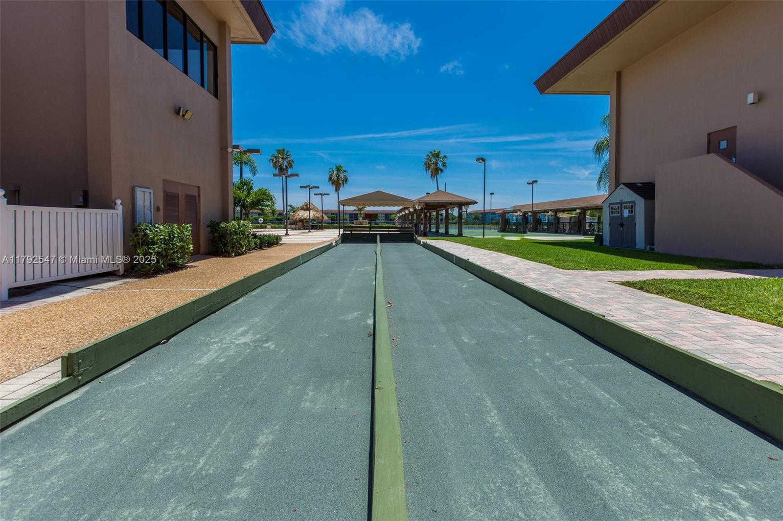 IVANHOE EAST AT CENTURY V - Residential