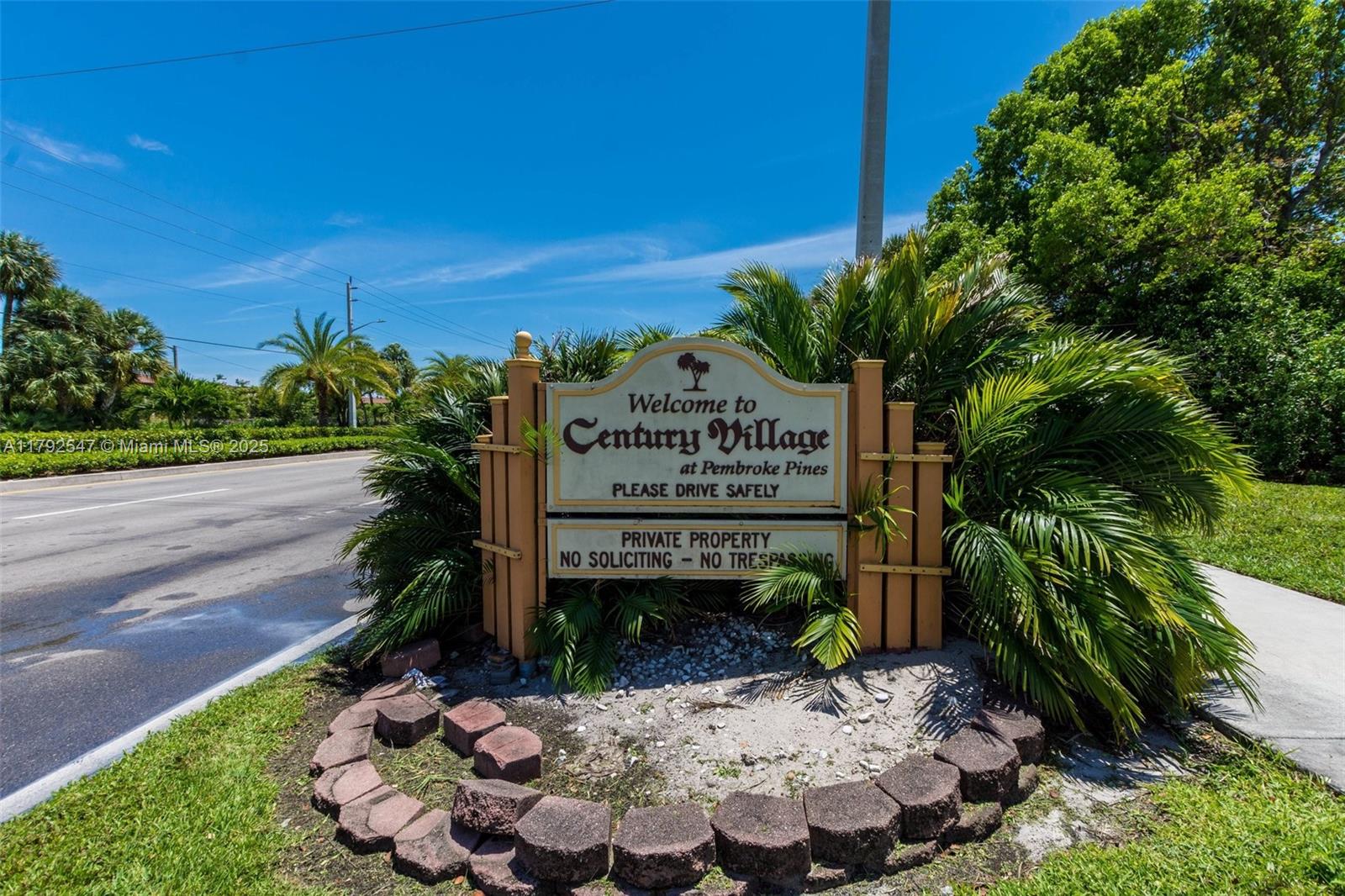 IVANHOE EAST AT CENTURY V - Residential