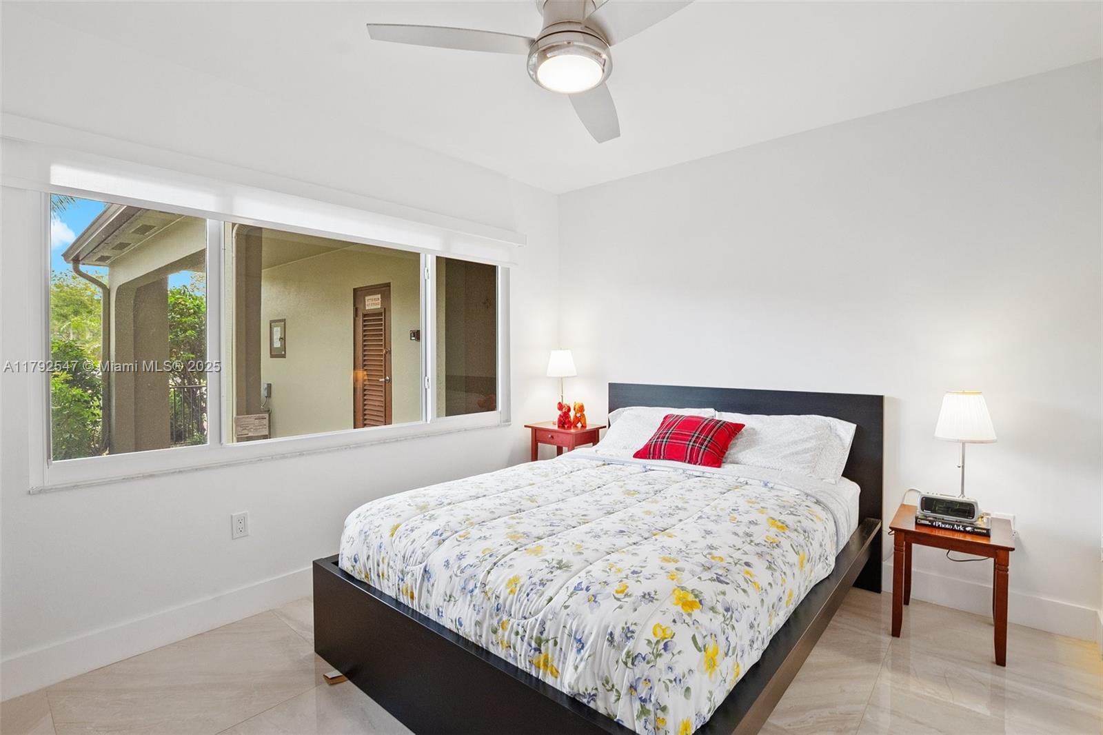 IVANHOE EAST AT CENTURY V - Residential