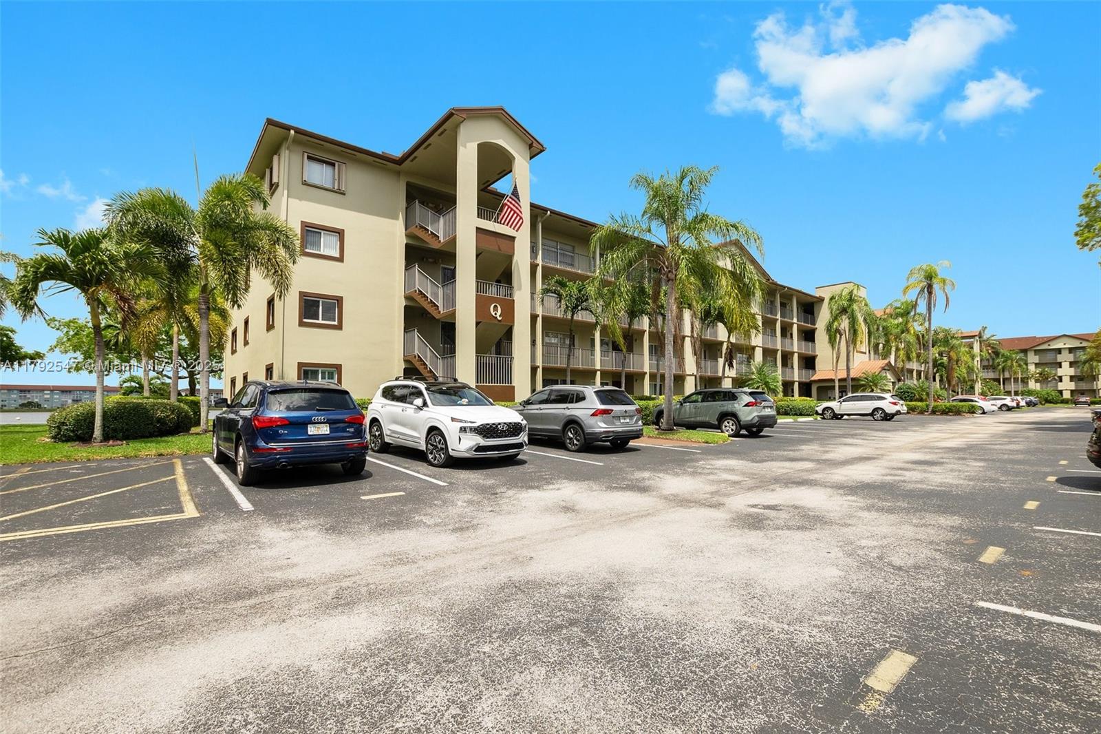 IVANHOE EAST AT CENTURY V - Residential