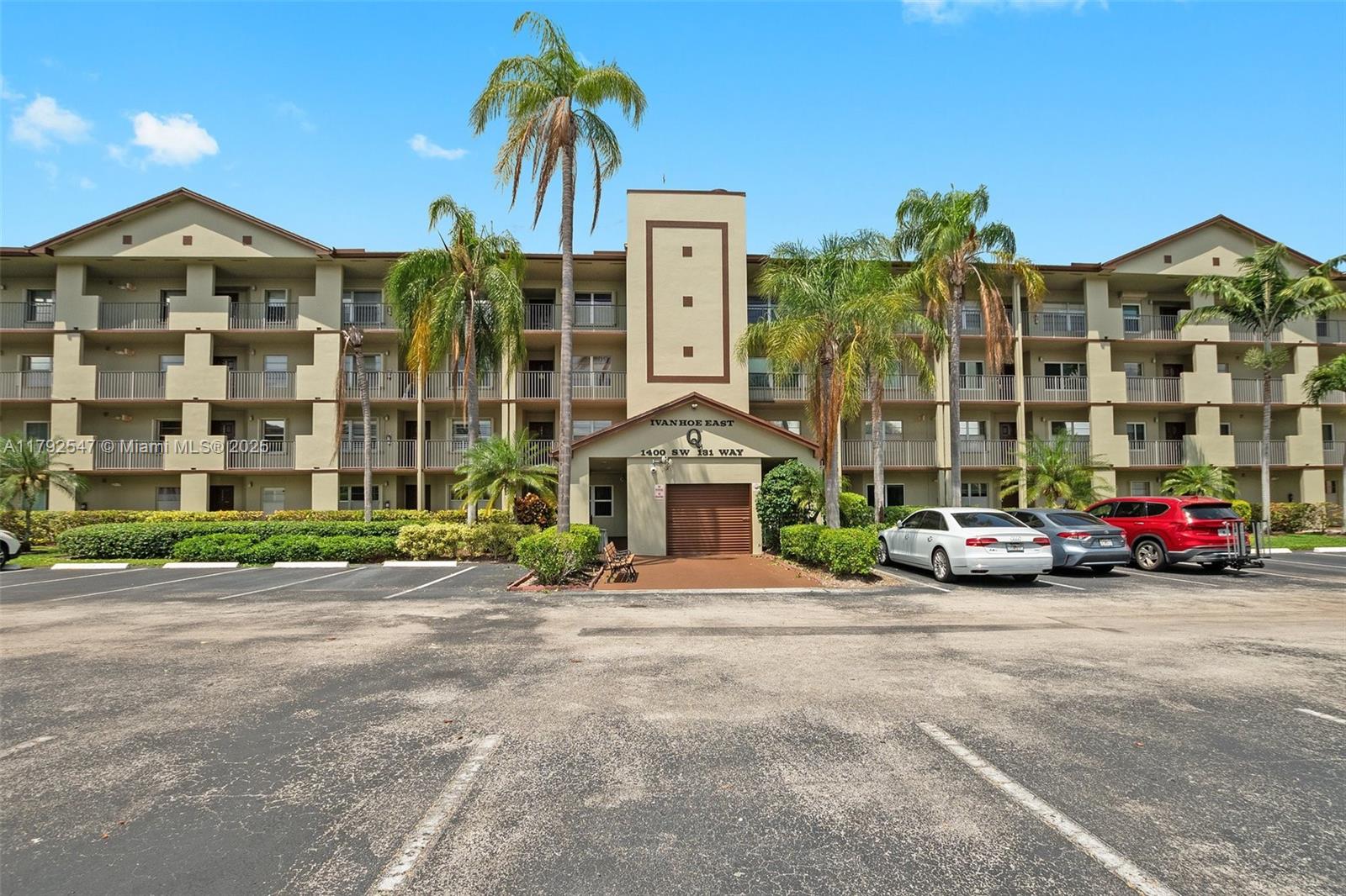 IVANHOE EAST AT CENTURY V - Residential