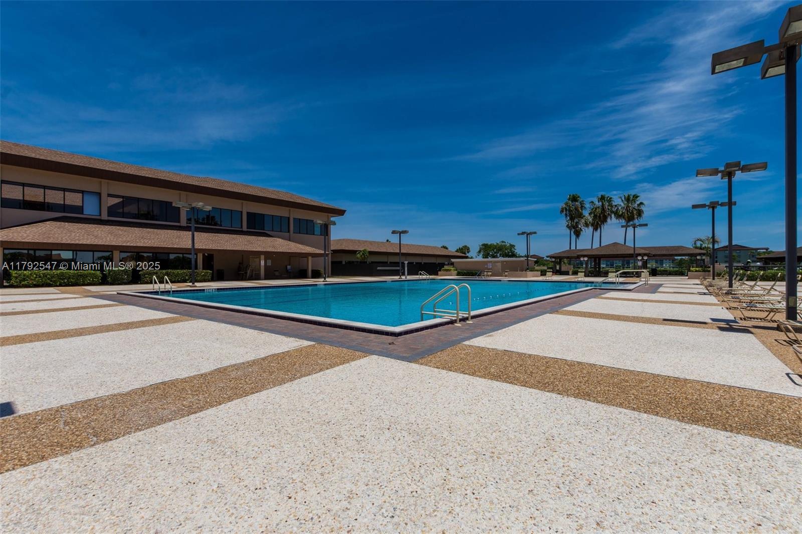 IVANHOE EAST AT CENTURY V - Residential