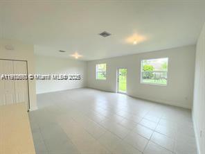 KEYS-GATE NO 1 - Residential