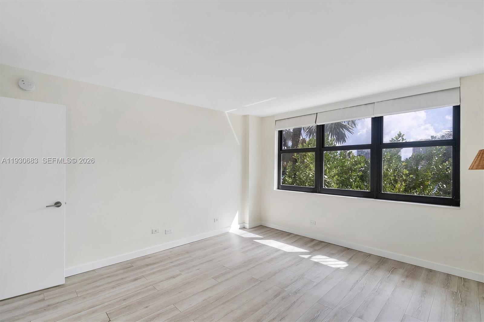 THE BELMONT CONDO - Residential Lease
