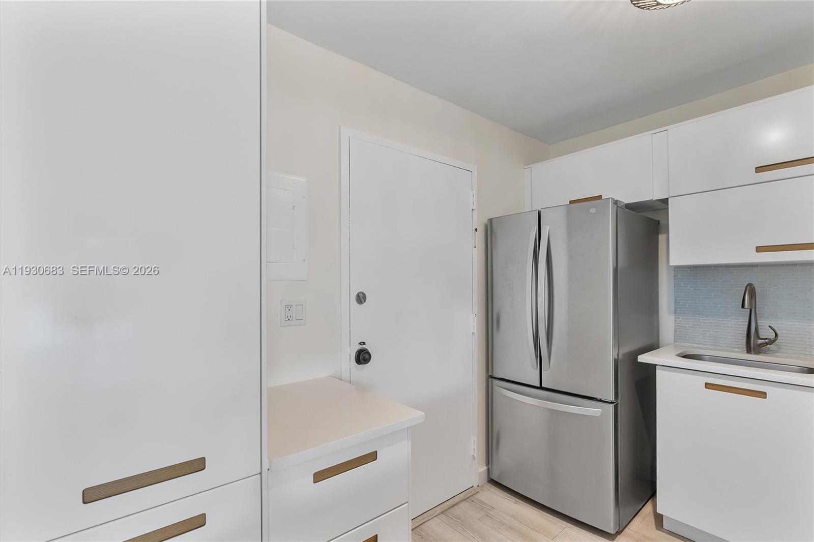THE BELMONT CONDO - Residential Lease