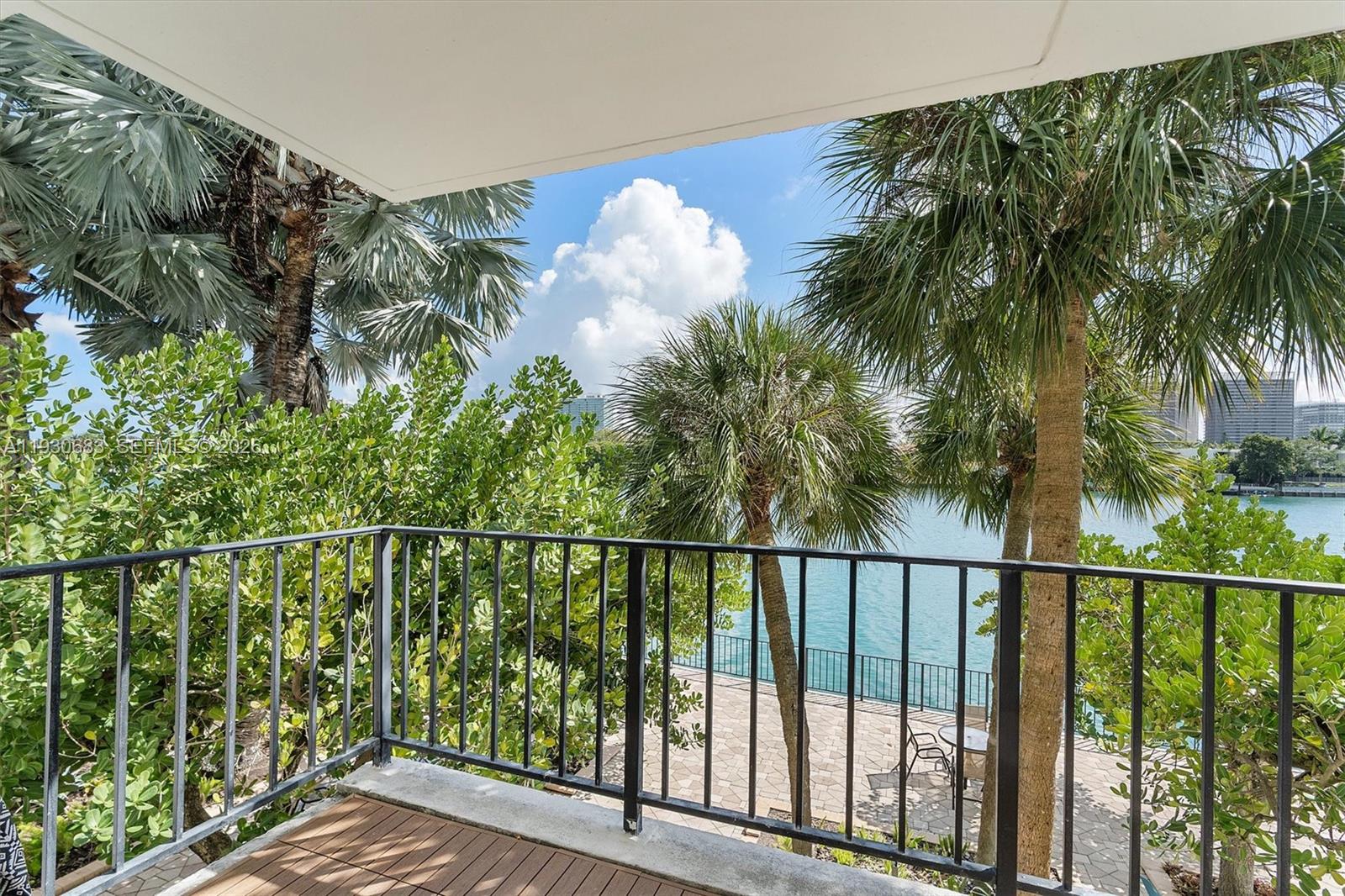 THE BELMONT CONDO - Residential Lease