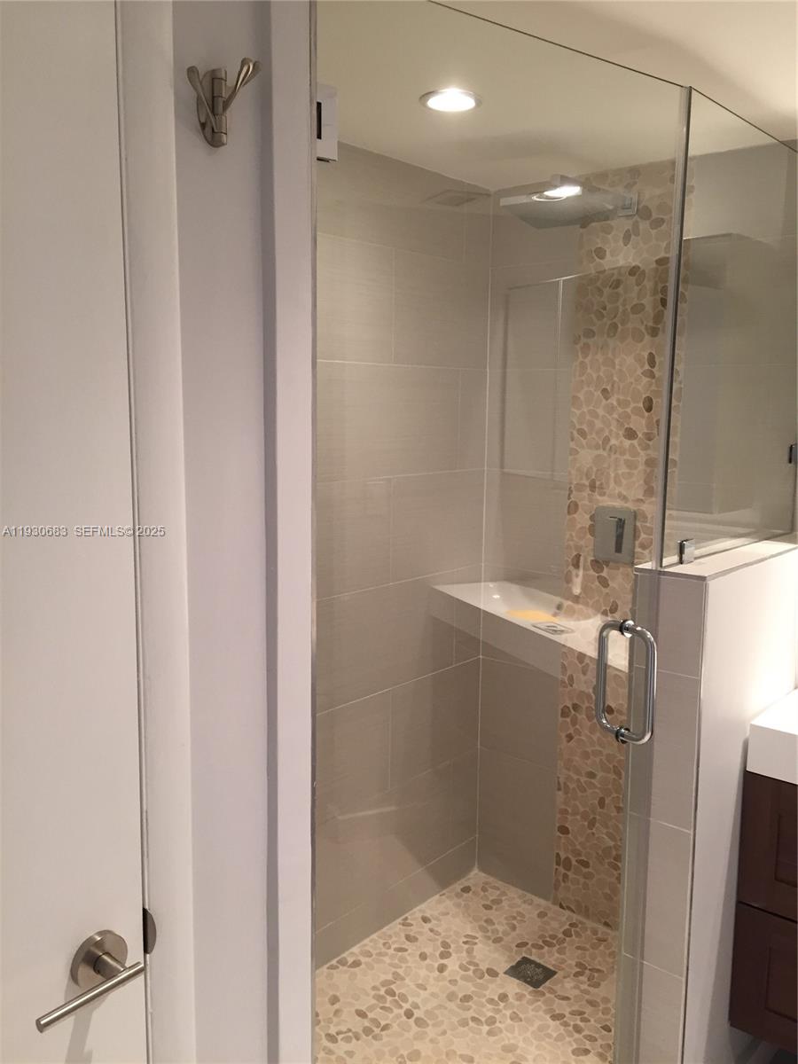 THE BELMONT CONDO - Residential Lease