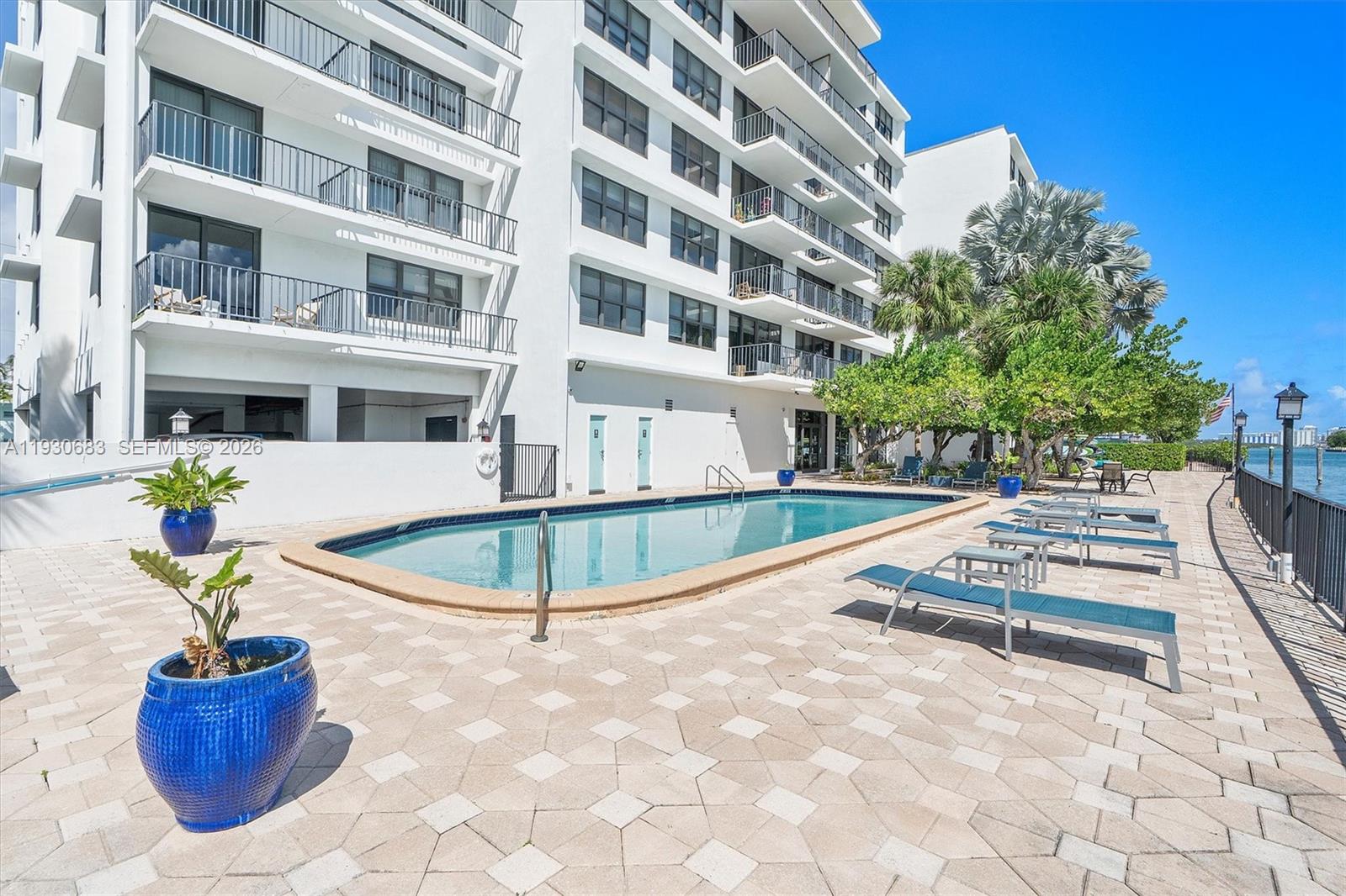THE BELMONT CONDO - Residential Lease