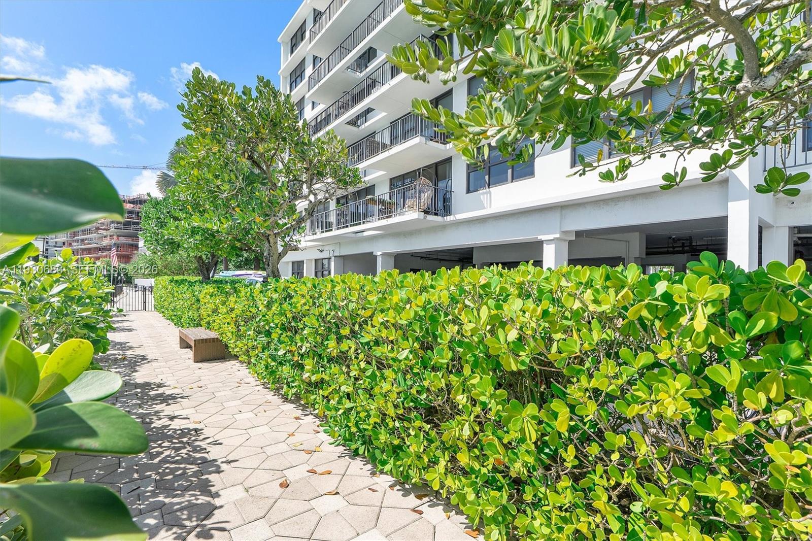 THE BELMONT CONDO - Residential Lease