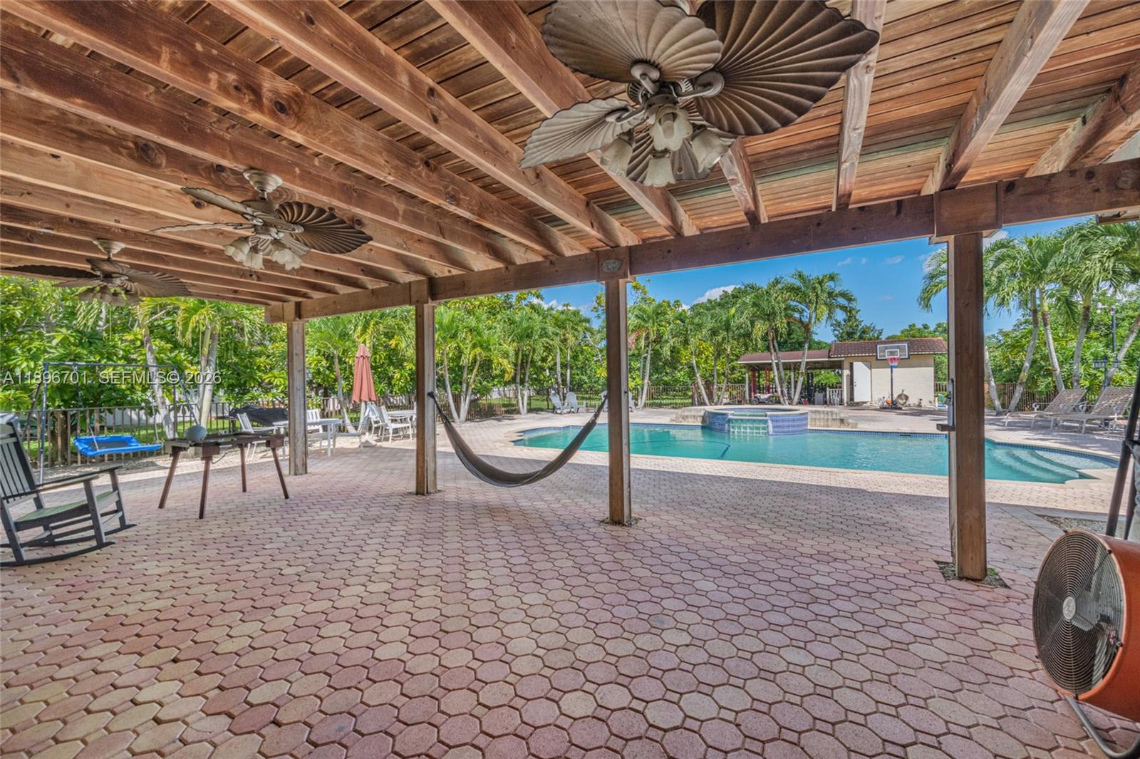 Redland - Residential