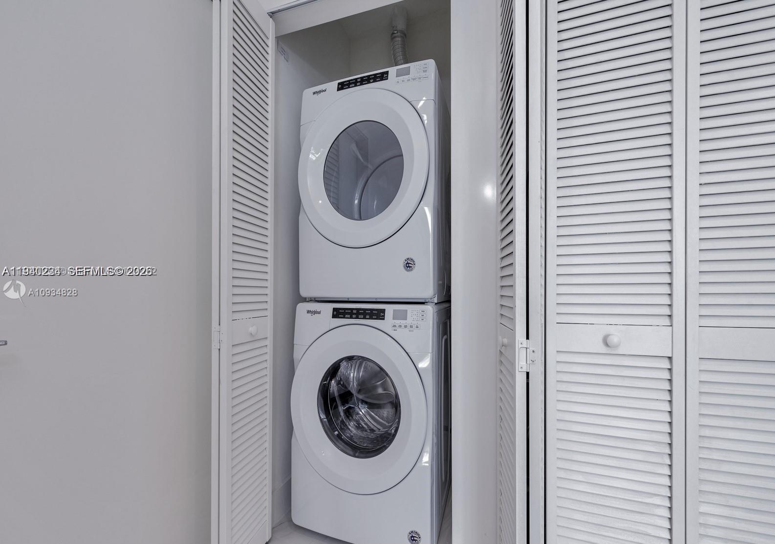 METROPICA NORTH TOWER ONE - Residential Lease