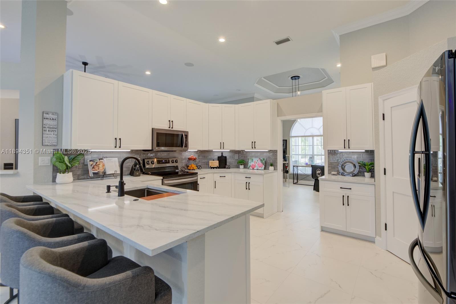 View photos, virtual tours, details... 6518 NW 72nd Pl