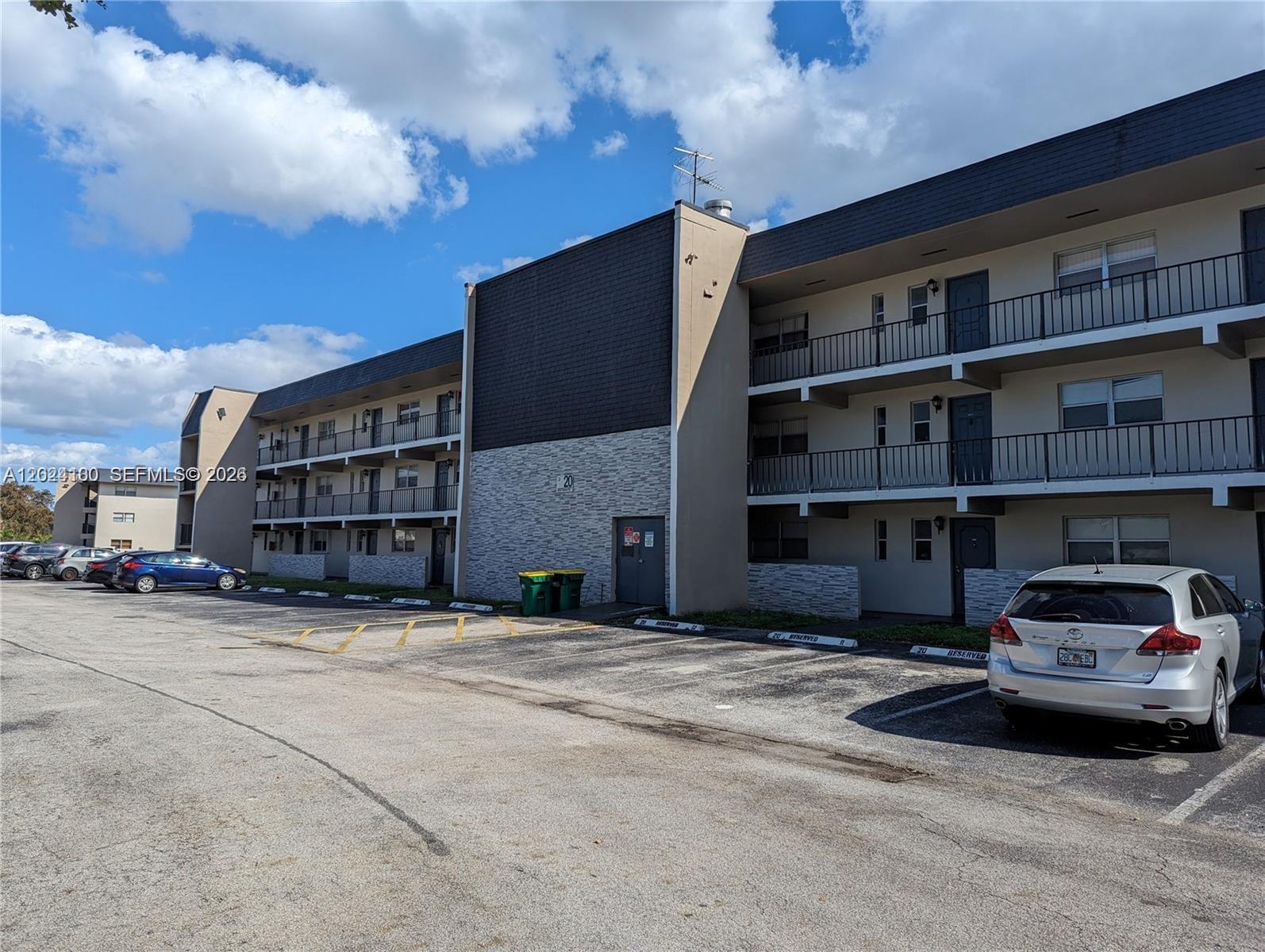 VERSAILLES GARDENS CONDO - Residential