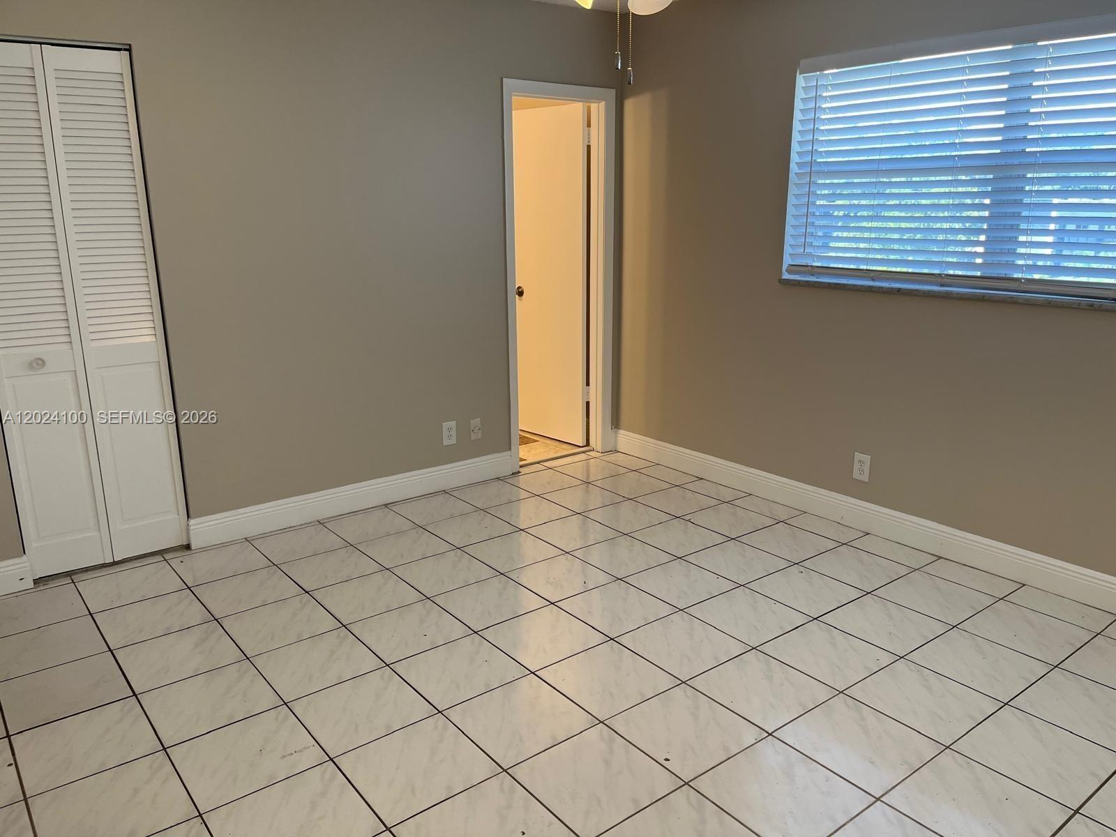 VERSAILLES GARDENS CONDO - Residential