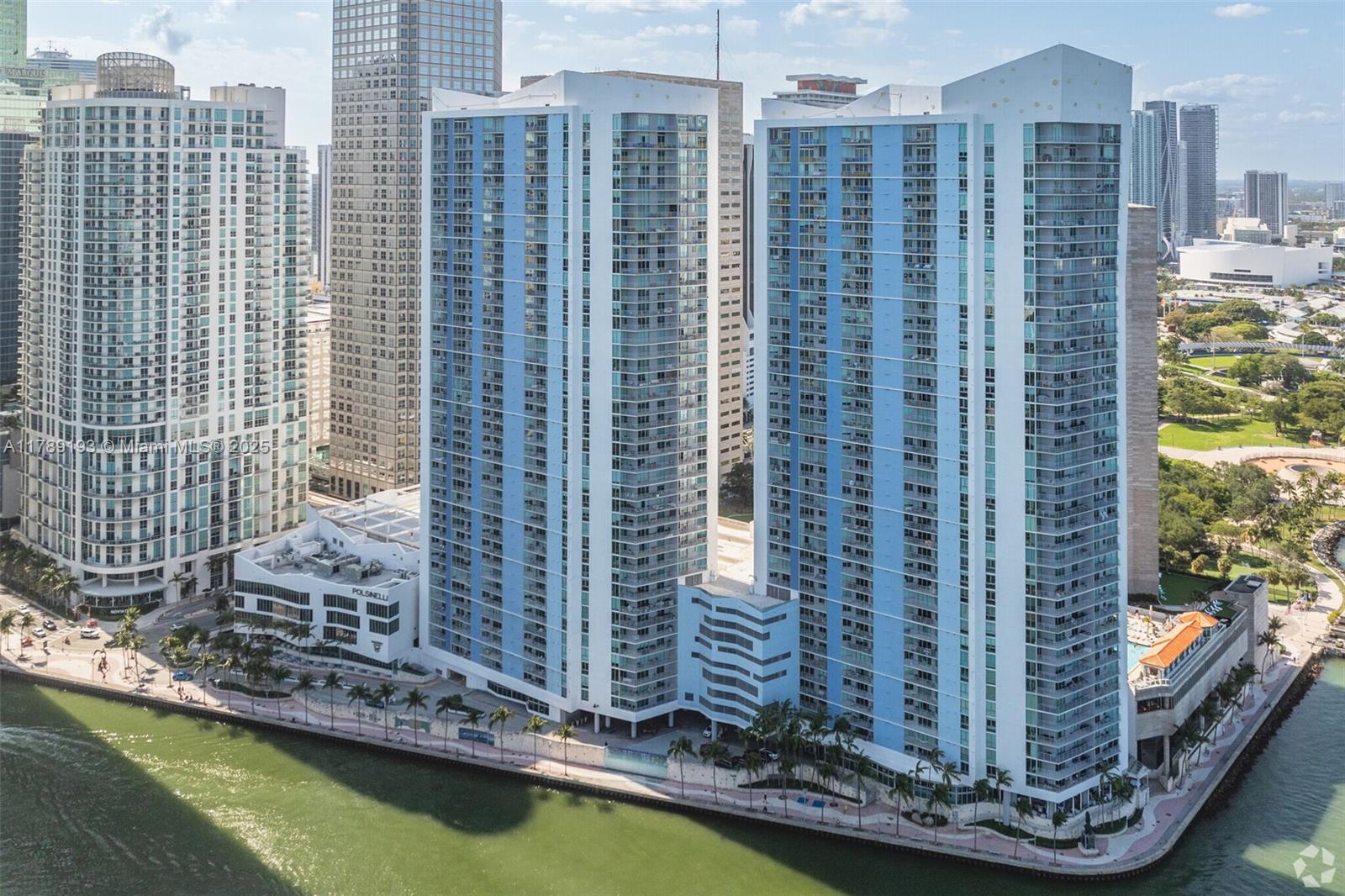 Rental Property at 335 S Biscayne Blvd 3700, Miami, Broward County, Florida - Bedrooms: 2 
Bathrooms: 2  - $3,700 MO.