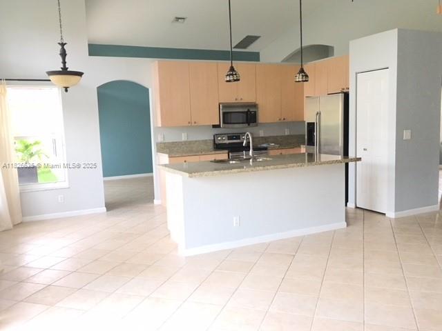 743 SW 190th Ave 743