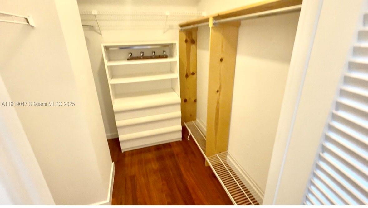 OLYMPUS CONDO PHASE - Residential