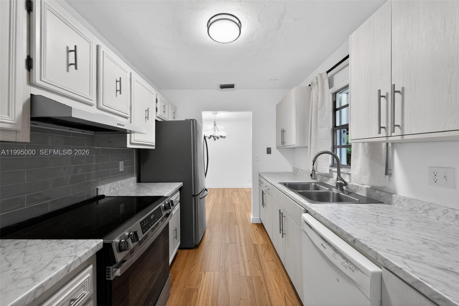 KILLIAN PINES - Residential