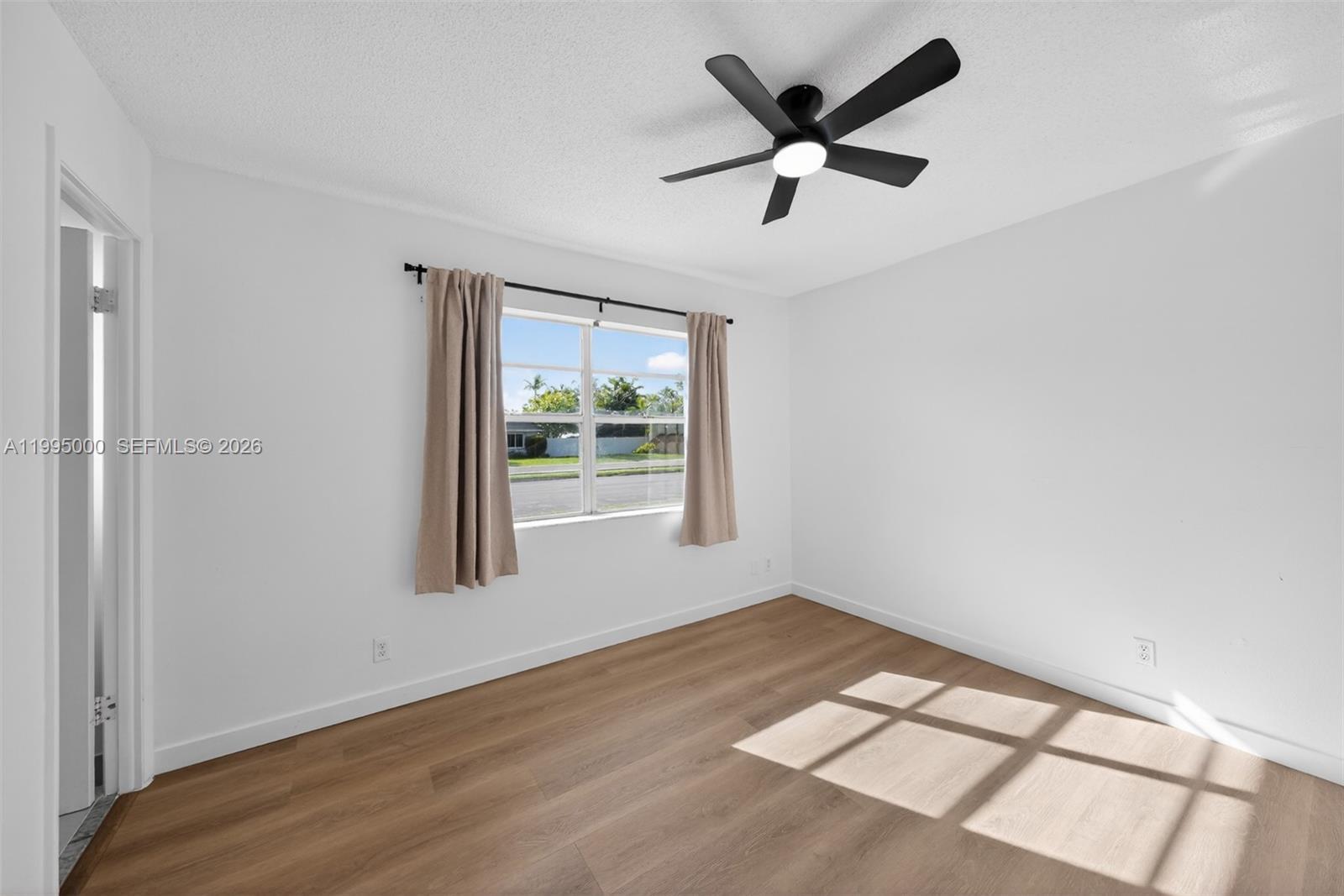 KILLIAN PINES - Residential