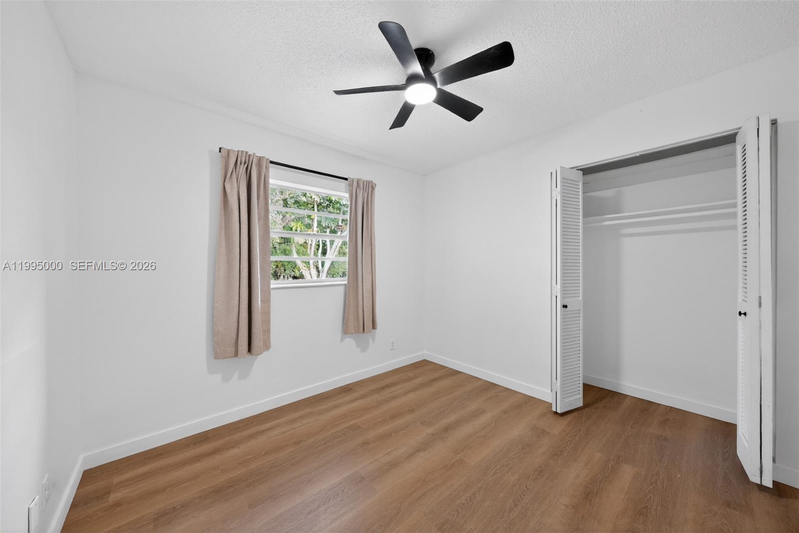 KILLIAN PINES - Residential