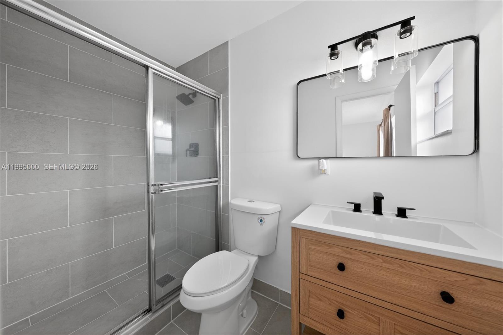 KILLIAN PINES - Residential