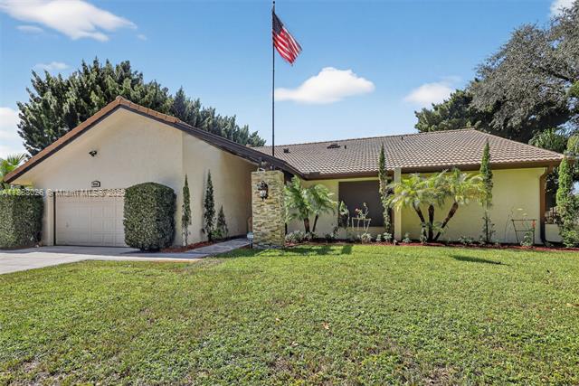 8860 SW 49th Ct