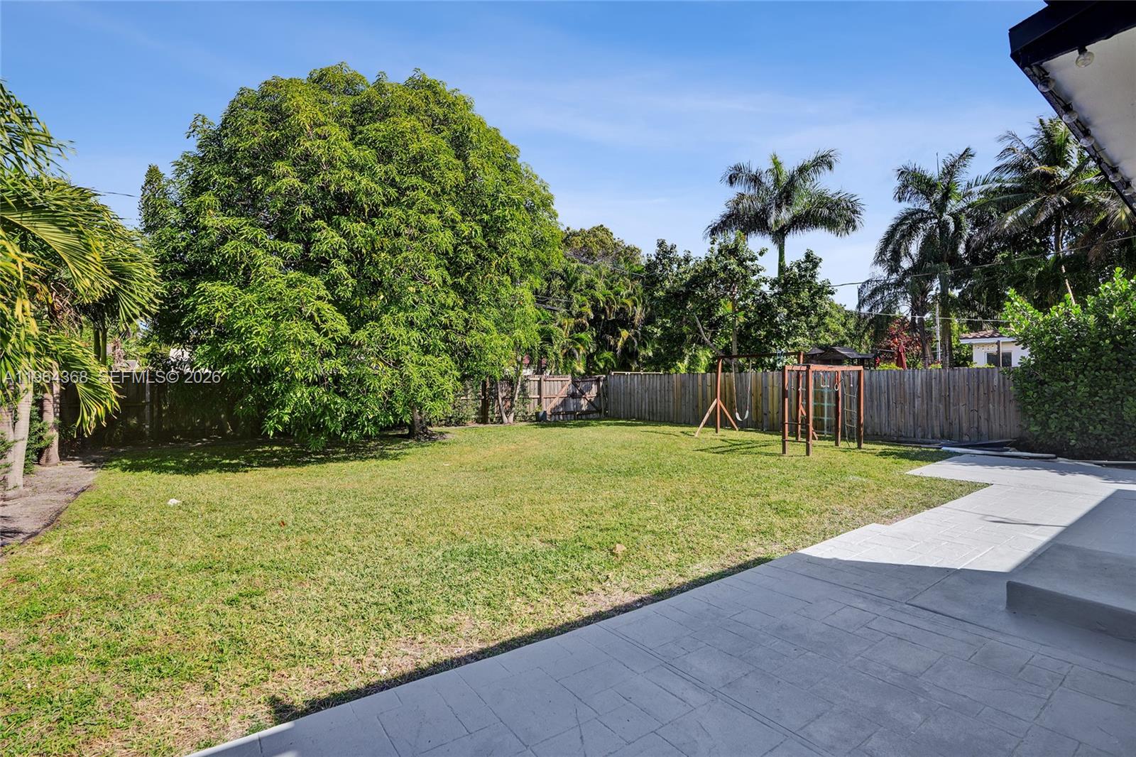 Sunset trails NO 4 - Residential