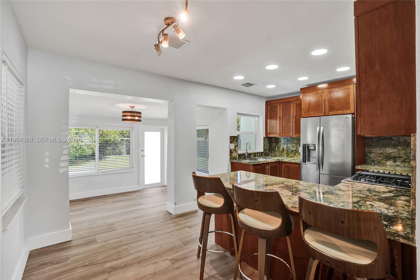 Sunset trails NO 4 - Residential