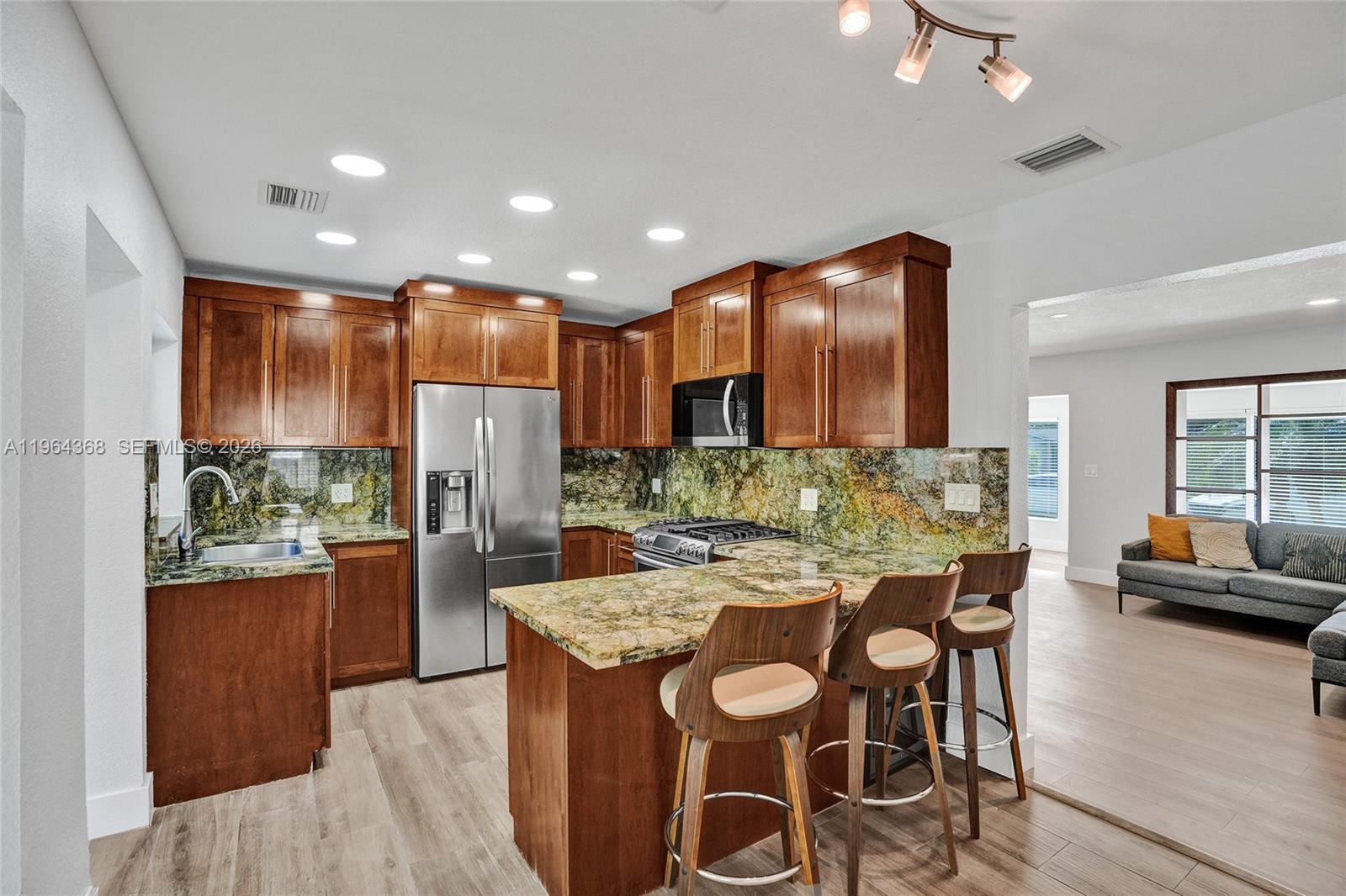 Sunset trails NO 4 - Residential