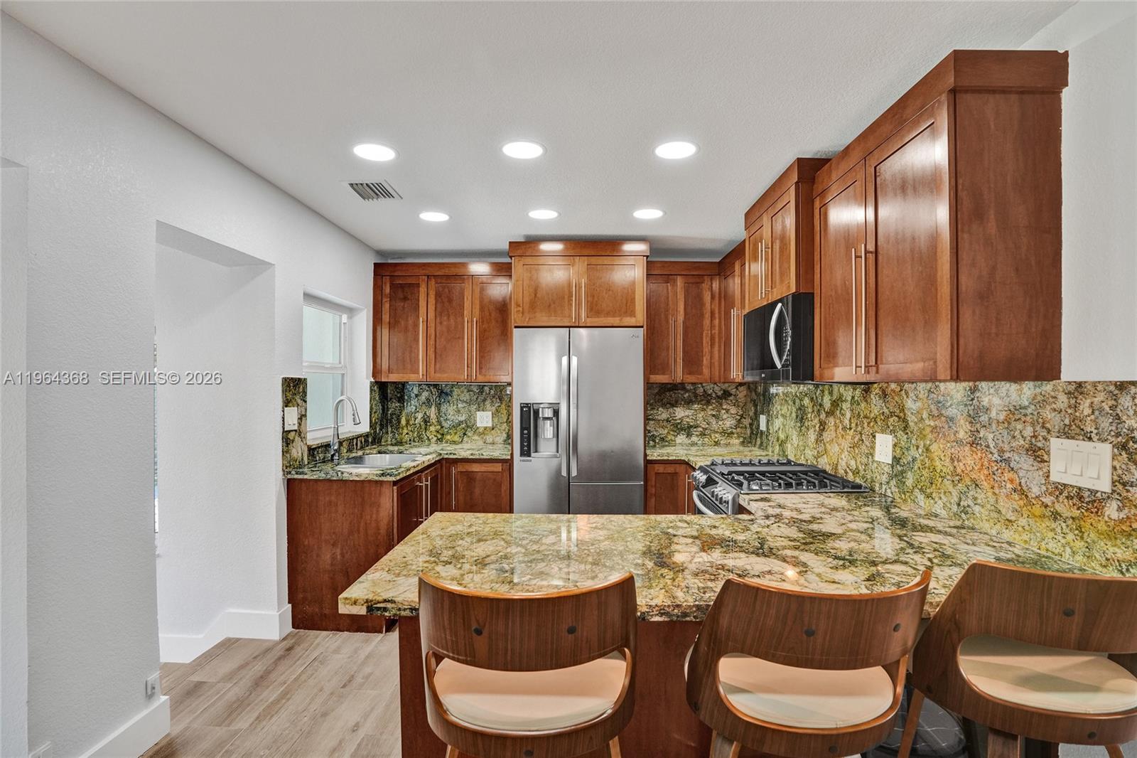 Sunset trails NO 4 - Residential