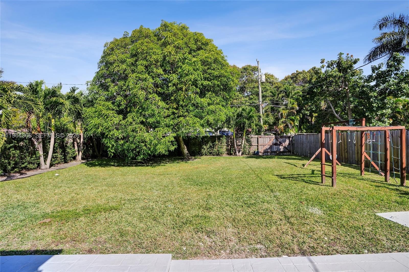 Sunset trails NO 4 - Residential