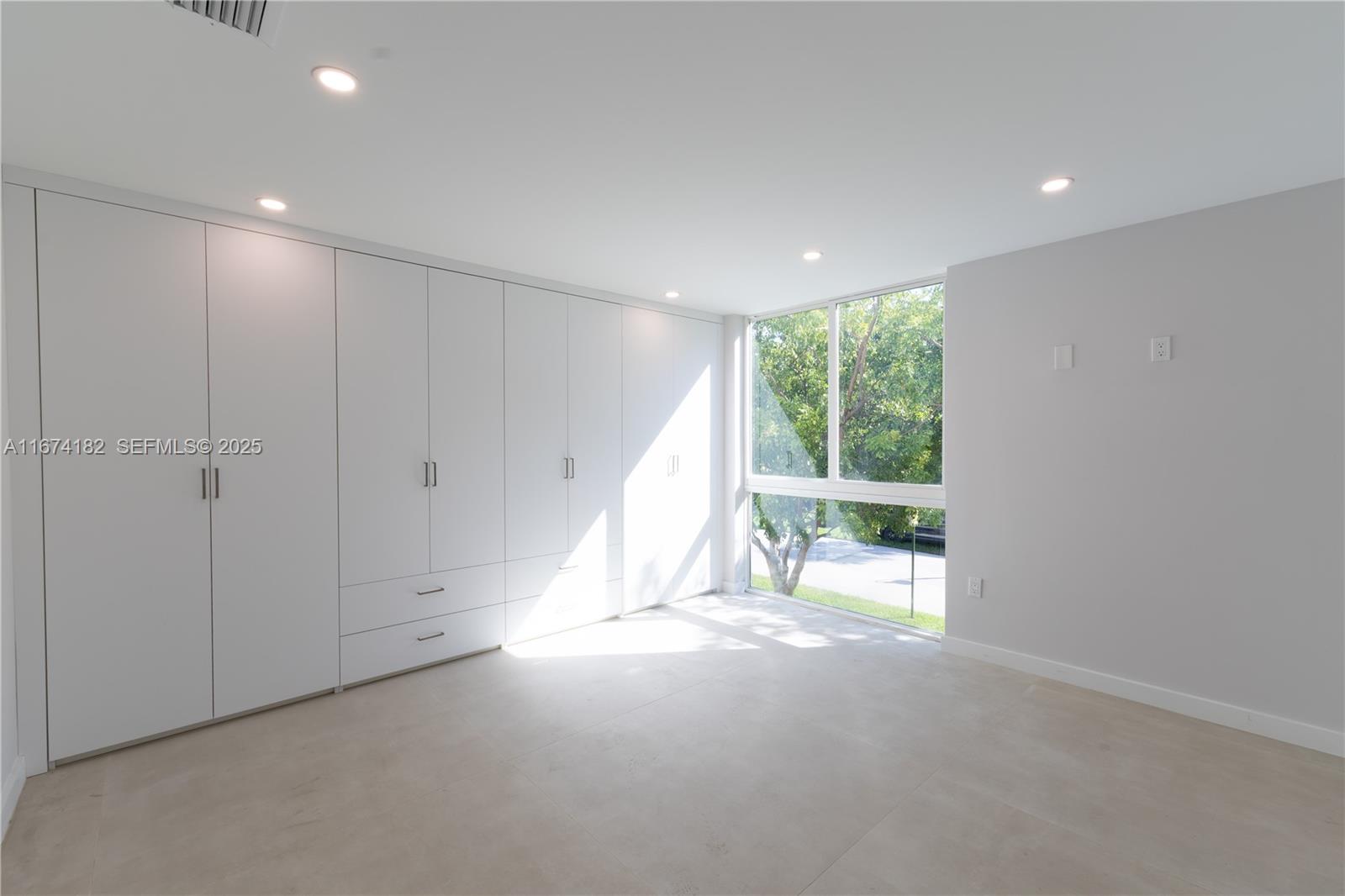 KEY LARGO OCEAN RESORT CO - Residential