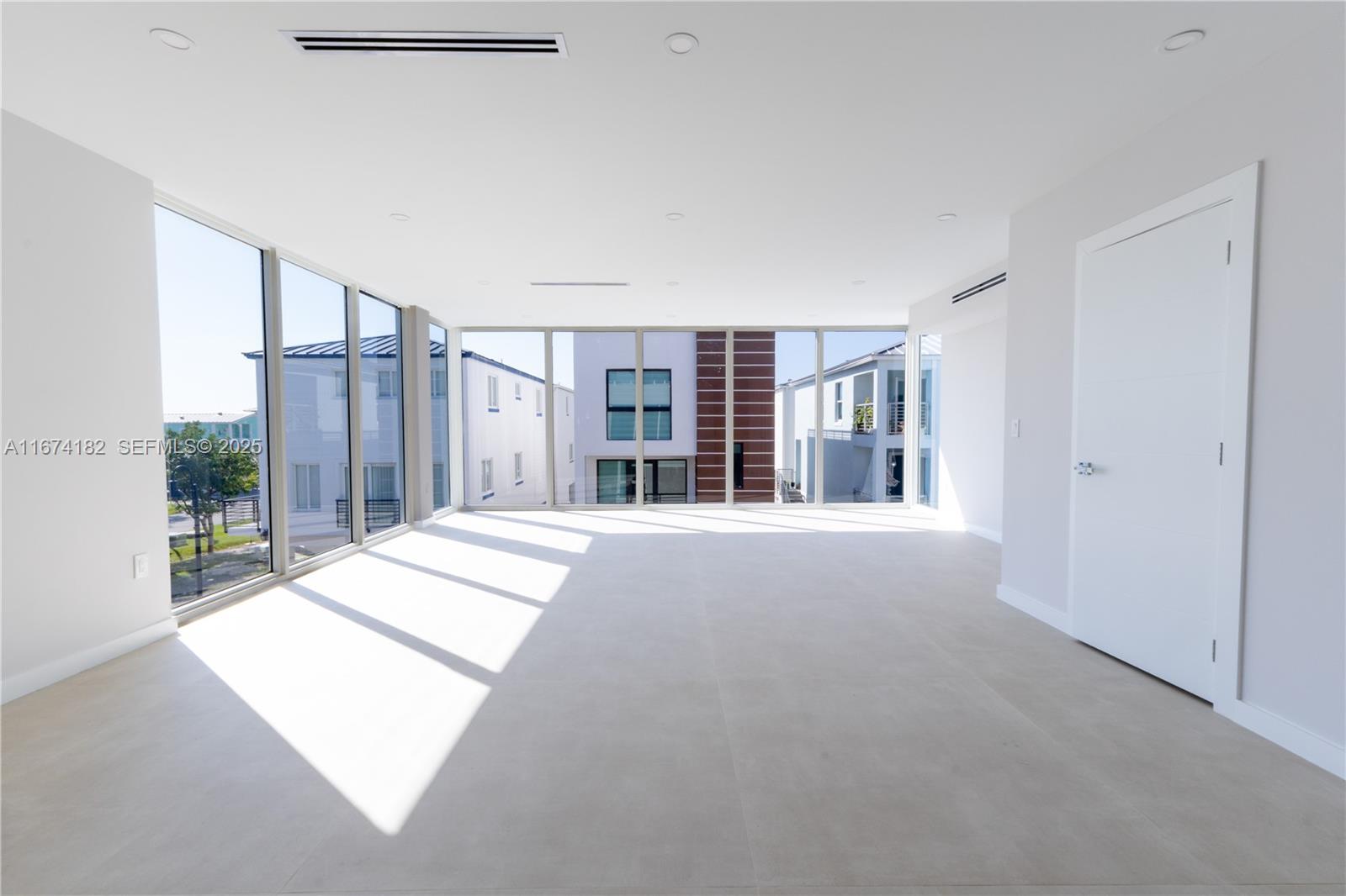 KEY LARGO OCEAN RESORT CO - Residential