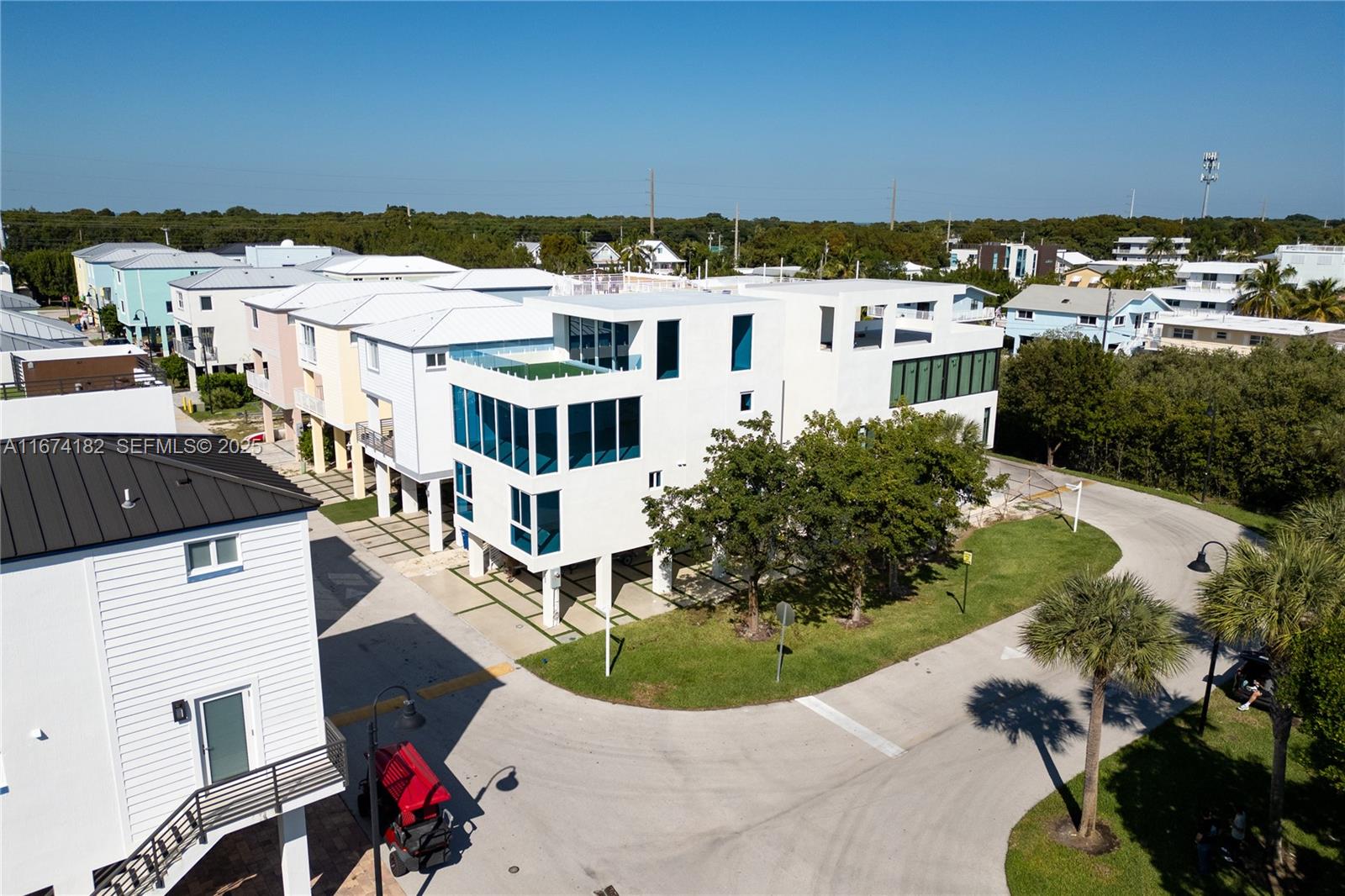 KEY LARGO OCEAN RESORT CO - Residential