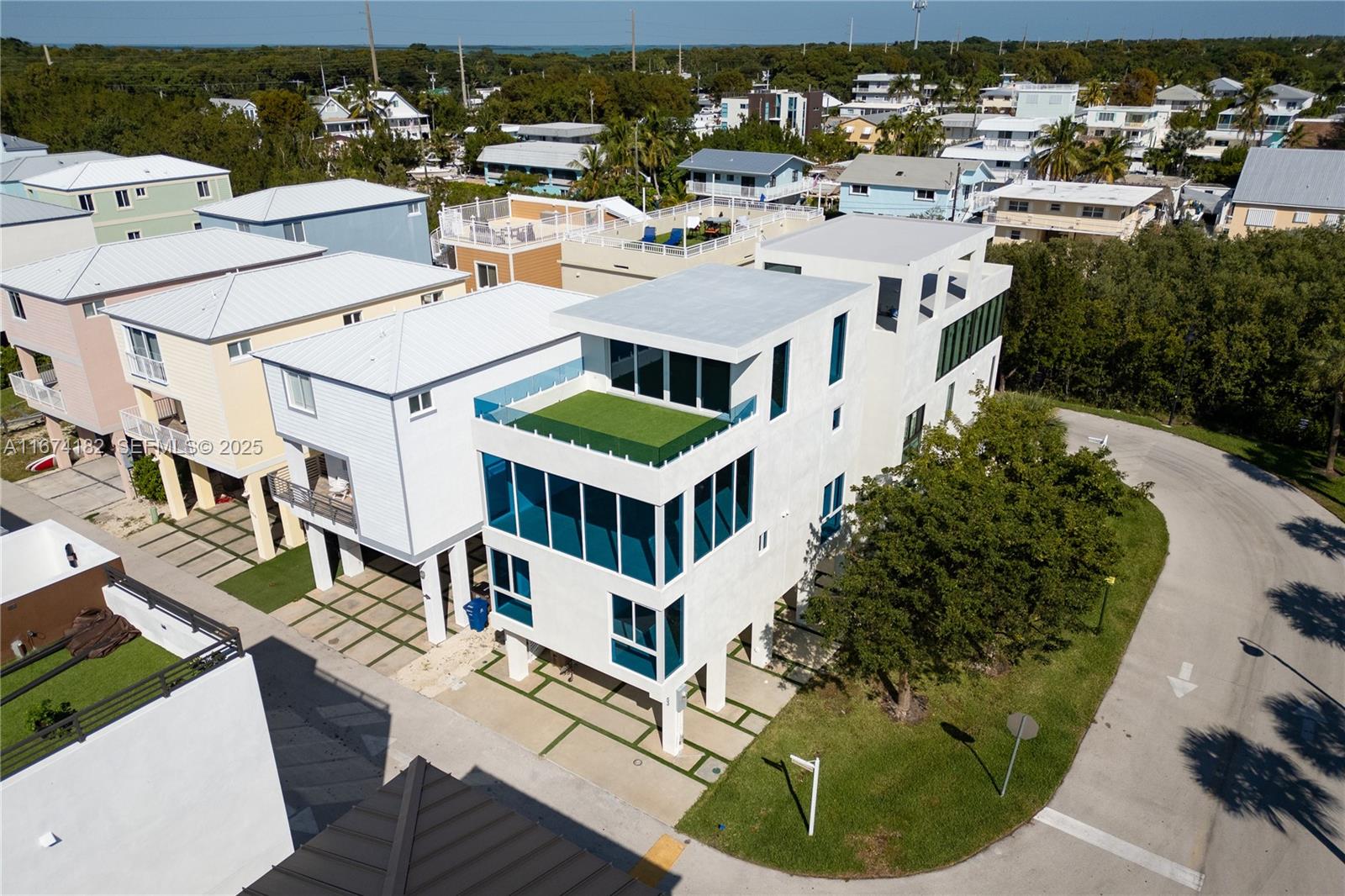 KEY LARGO OCEAN RESORT CO - Residential