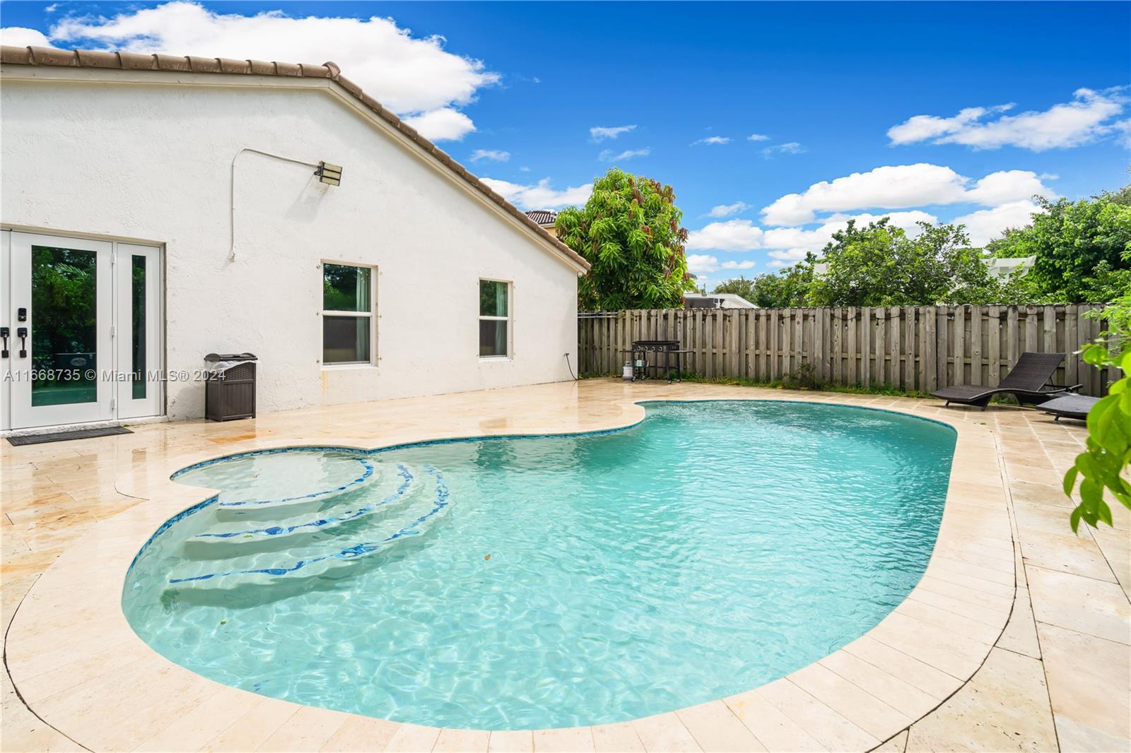 CENTEX-REPLAT OF A PORTIO - Residential