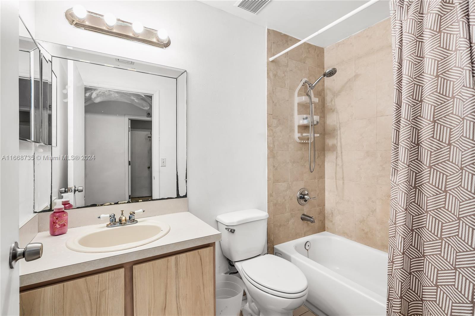 CENTEX-REPLAT OF A PORTIO - Residential