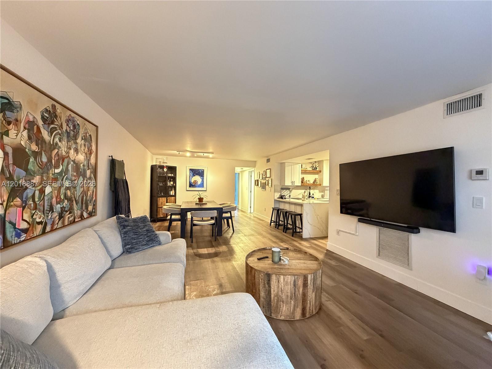 SNAPPER VILLAGE CONDO PHA - Residential