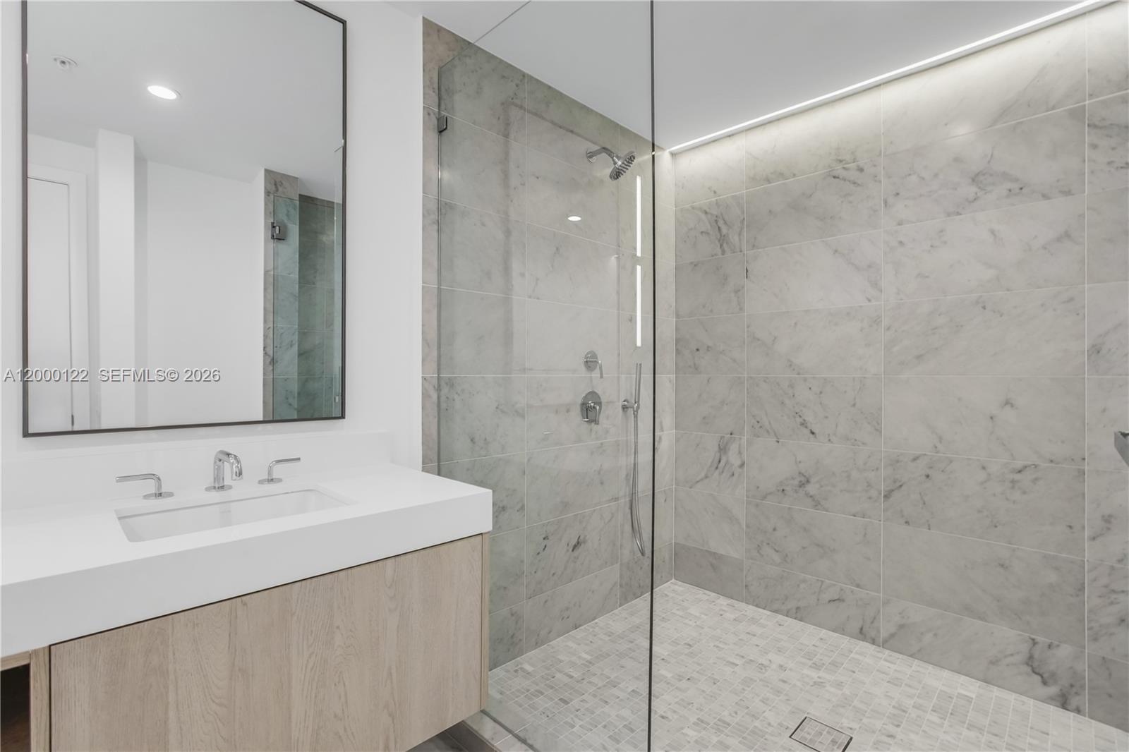 LA BAIA BAY HARBOR ISLAND - Residential