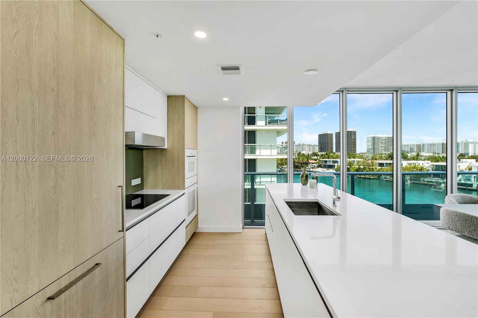 LA BAIA BAY HARBOR ISLAND - Residential